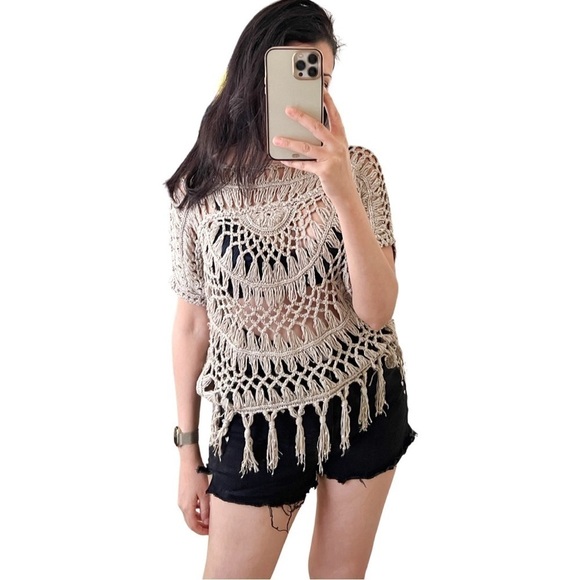 ANTHROPOLOGIE GREYLIN Crochet Short Sleeve Fringe Boho Taupe Top XS - Picture 2 of 6